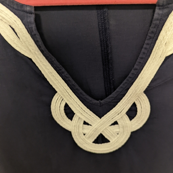 Dress - Picture 4 of 5